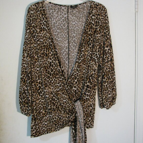 Worthington Tops - * 2/$15 Worthington Animal Print Top 1X Plus Size Faux Wrap Style Knot Tie